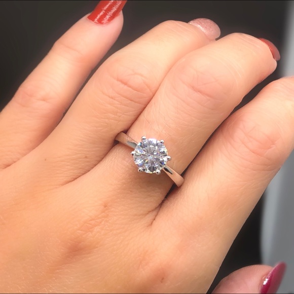 2ct moissanite ring with Certificate - Picture 3 of 13